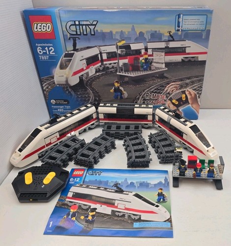 Lego city passenger train - passenger,